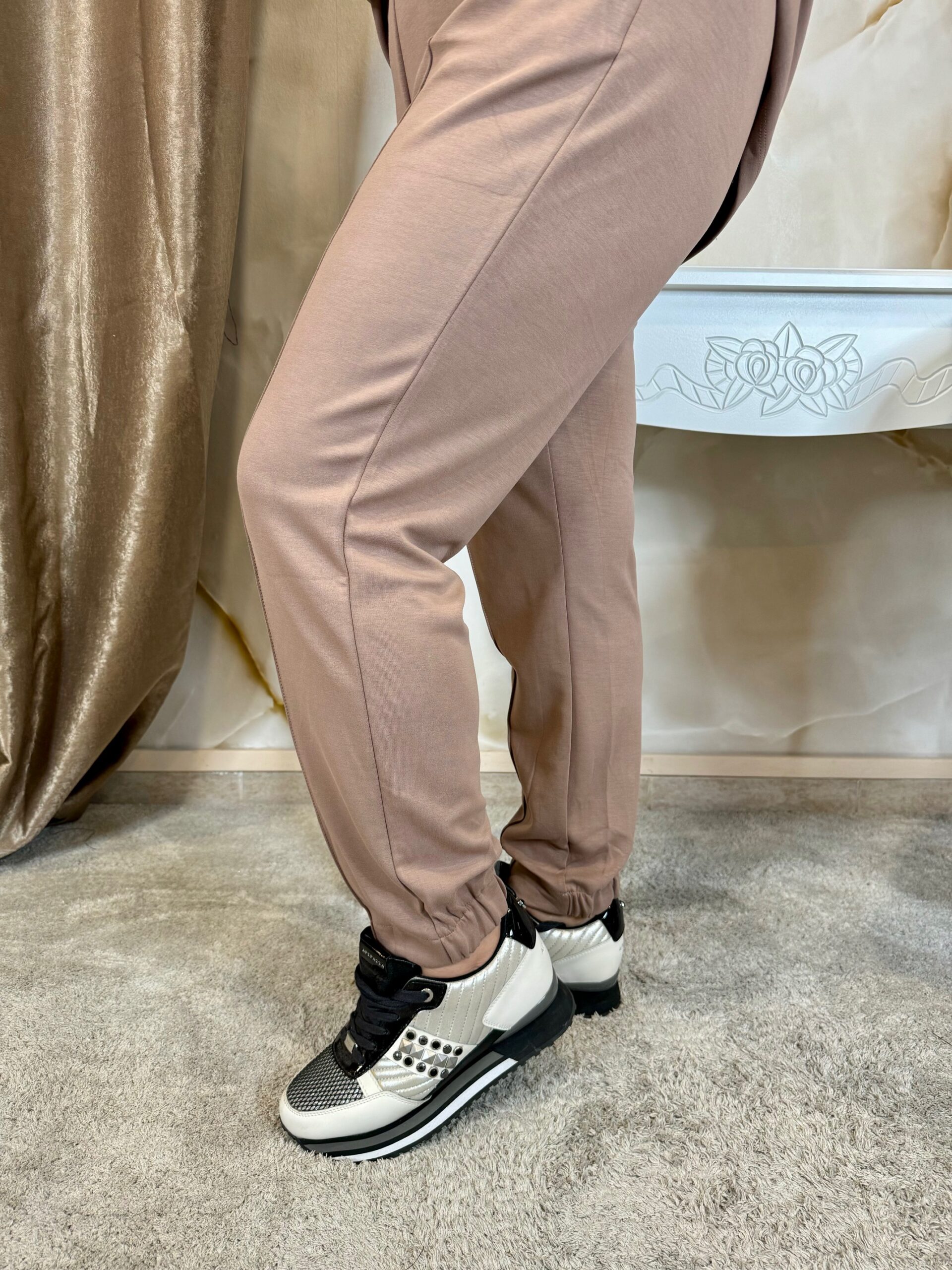 Puha cappucino színű szabadidő szett - Image 6