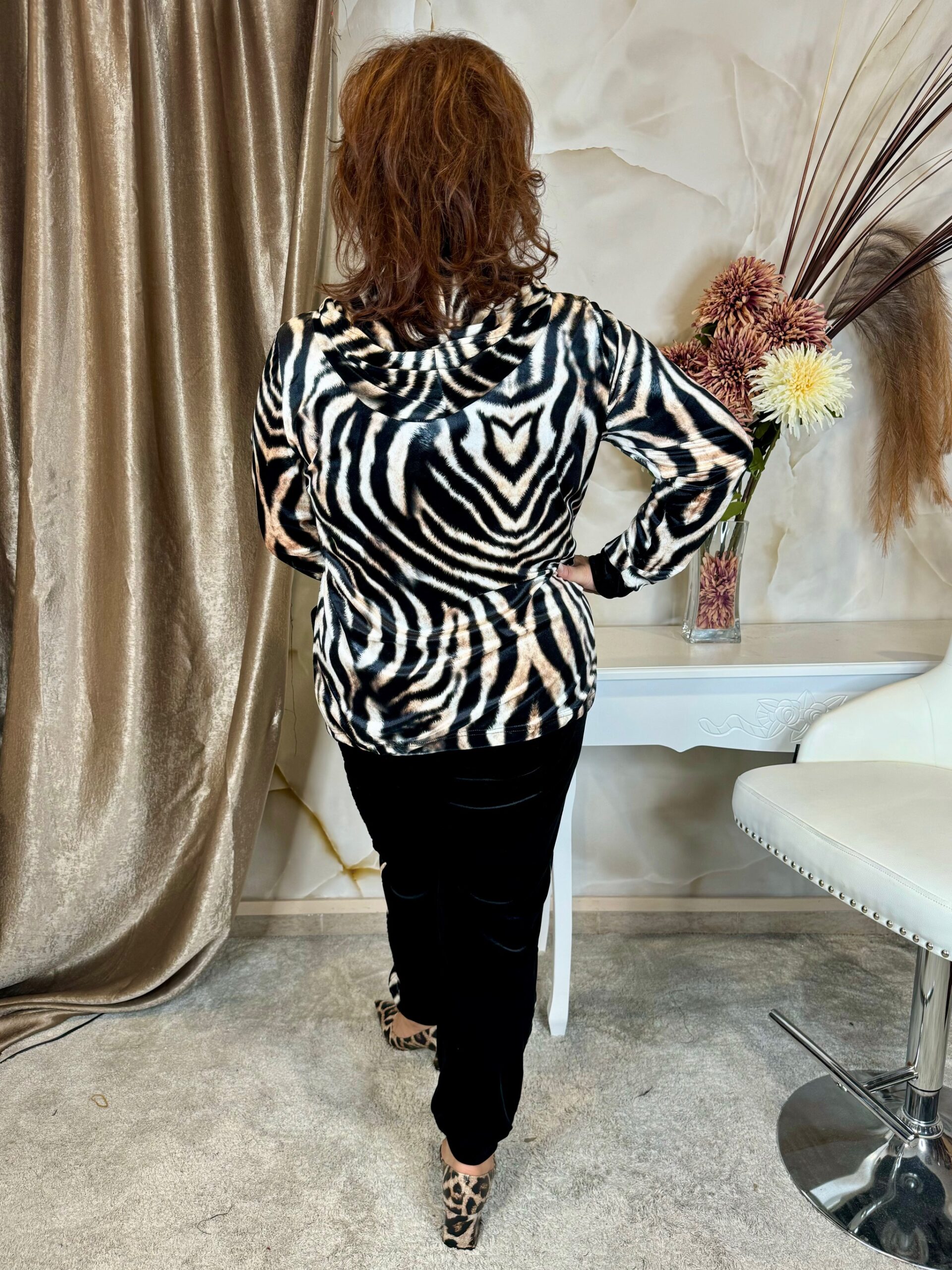 Tigrismintás plüss szabadidőszett - Image 6