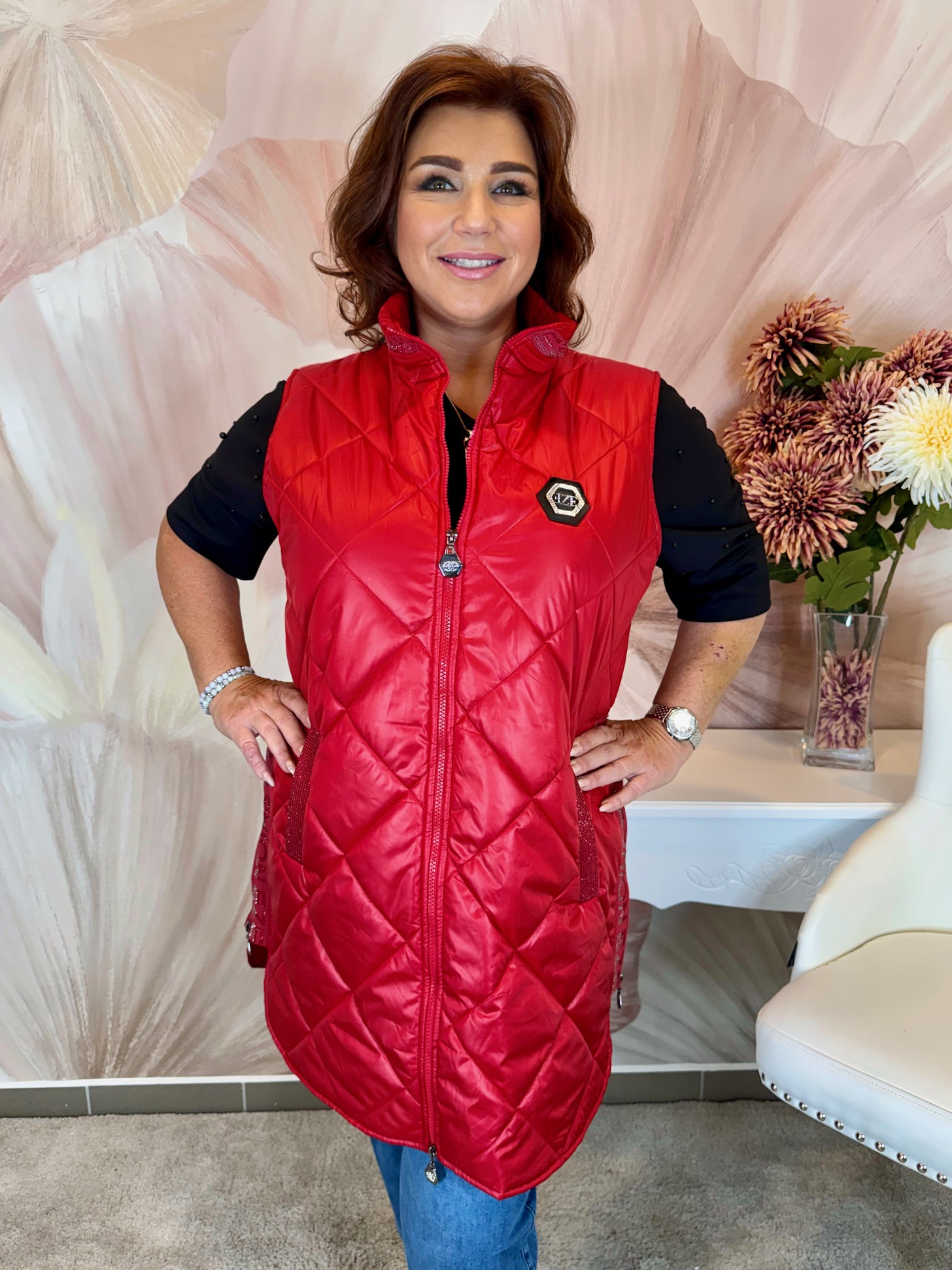 Hosszított piros zippes mellény