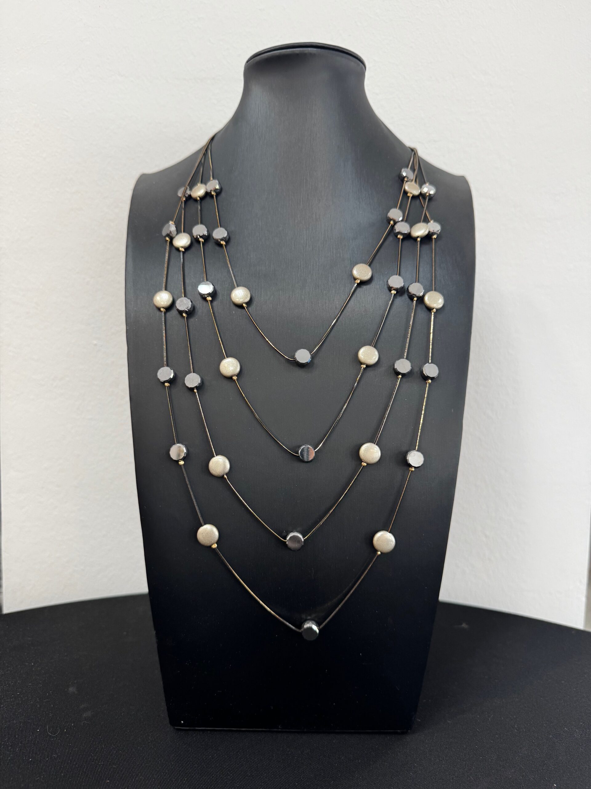 Többsoros ezüst-króm lánc