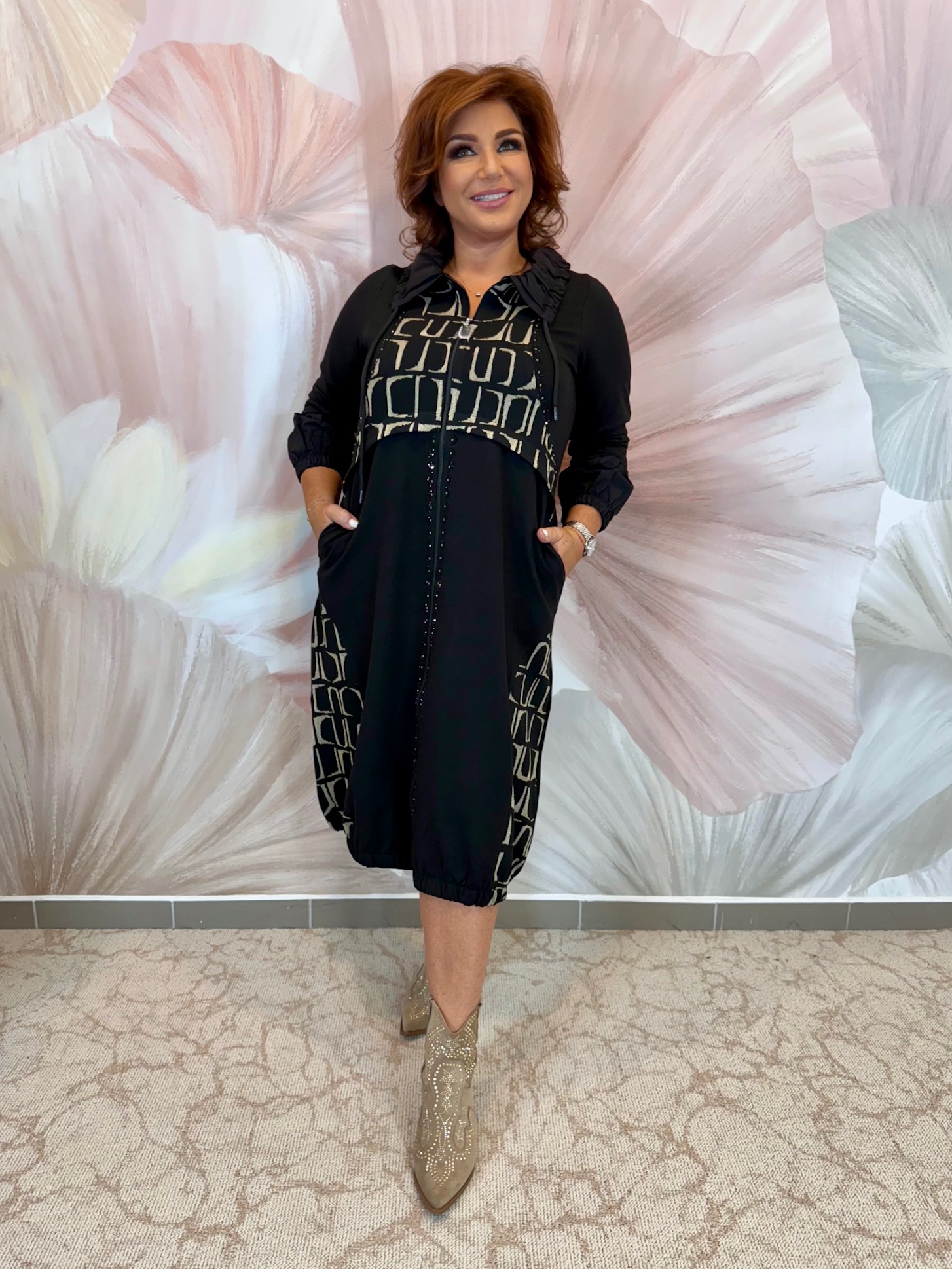 Zippes galléros pamut ruha arany lurexszálakkal - Image 3