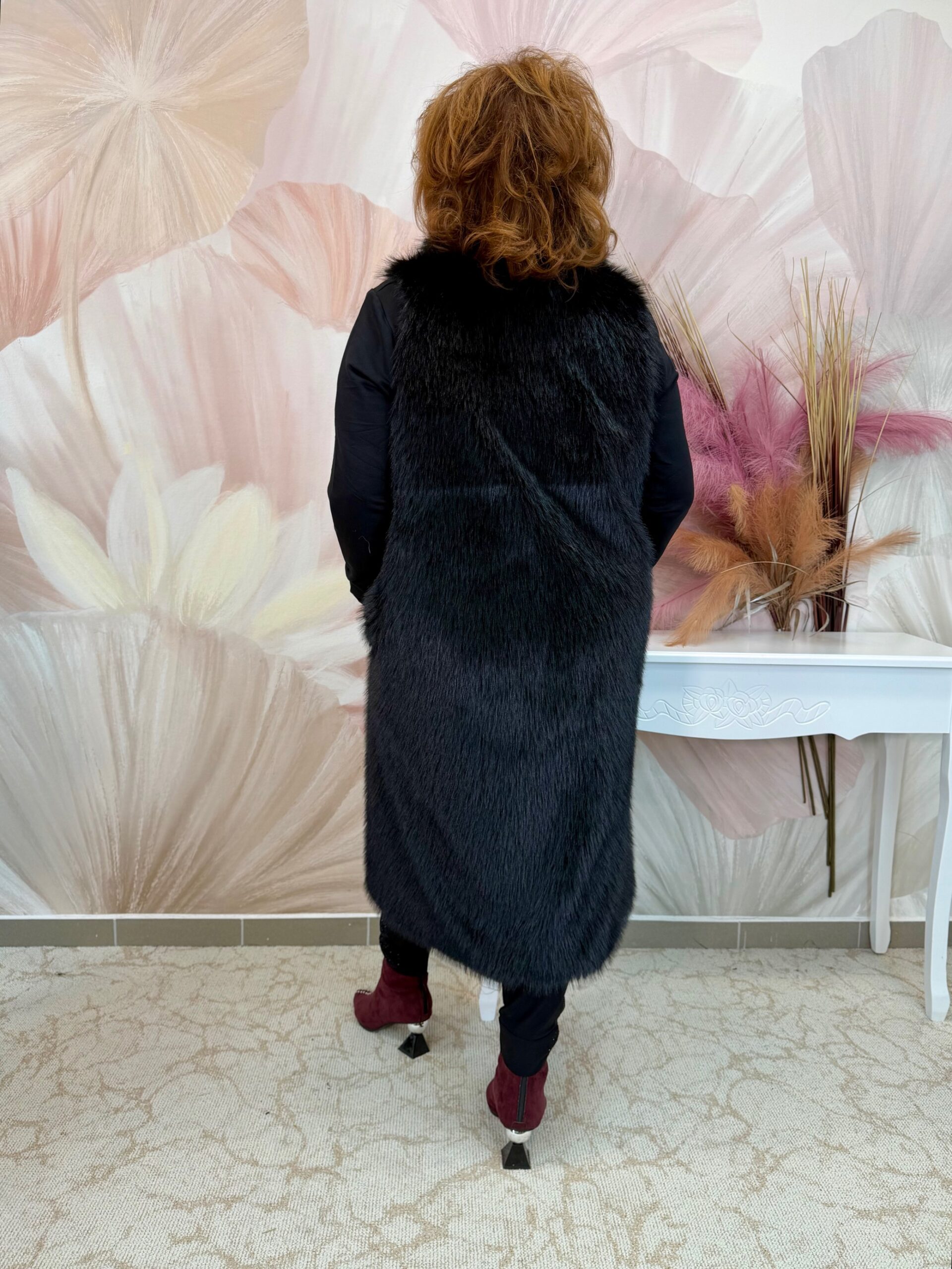 Hosszú fekete szőrme mellény - Image 5