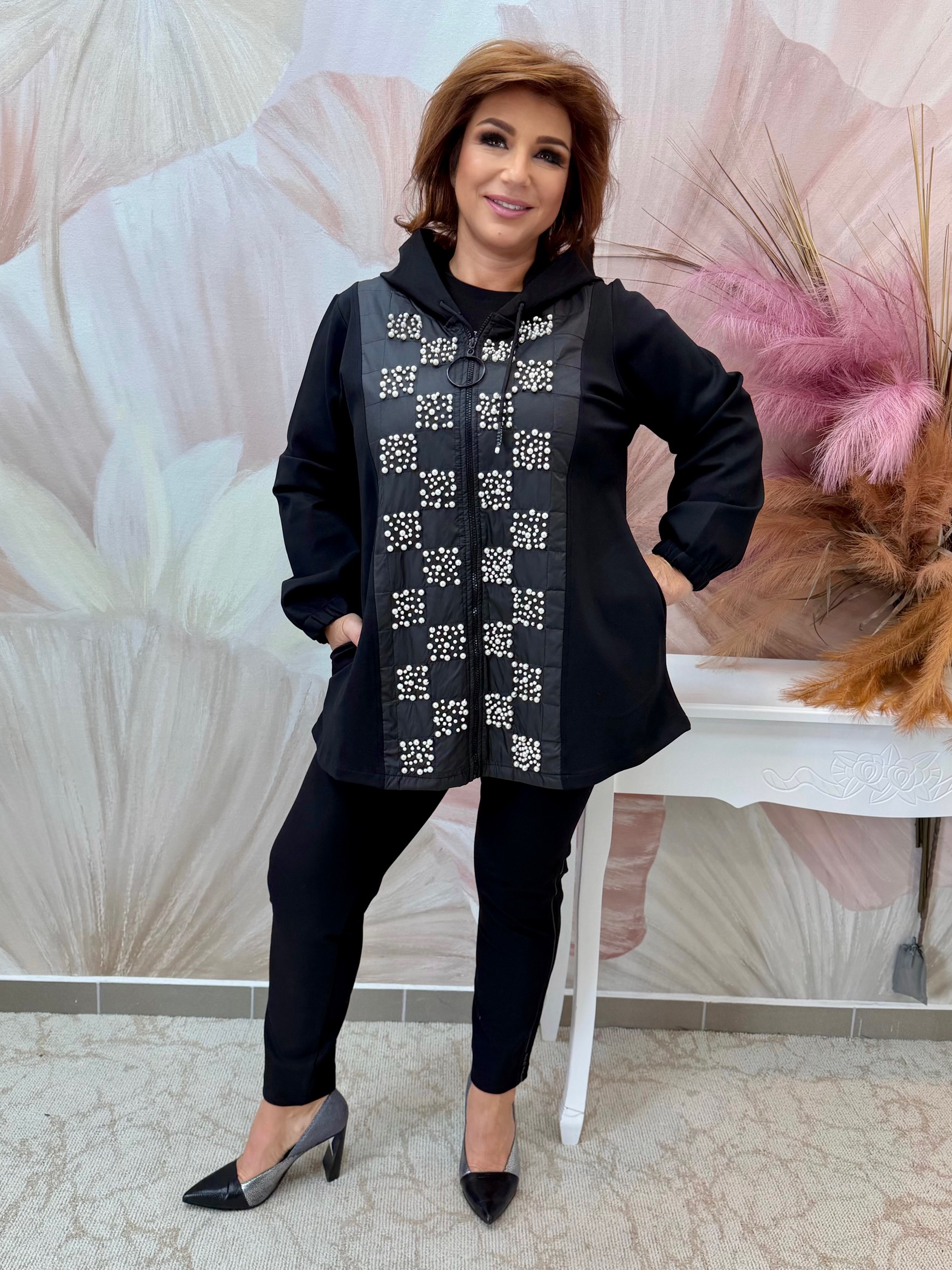 Fekete kiskabát fehér gyöngypatentokkal - Image 4
