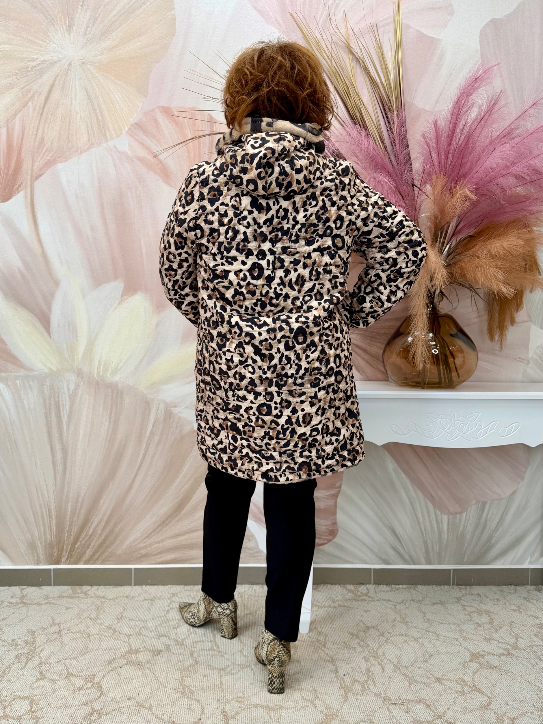 Kettő az egyben kabát - bézs szőrme / steppelt ocelot - Image 9