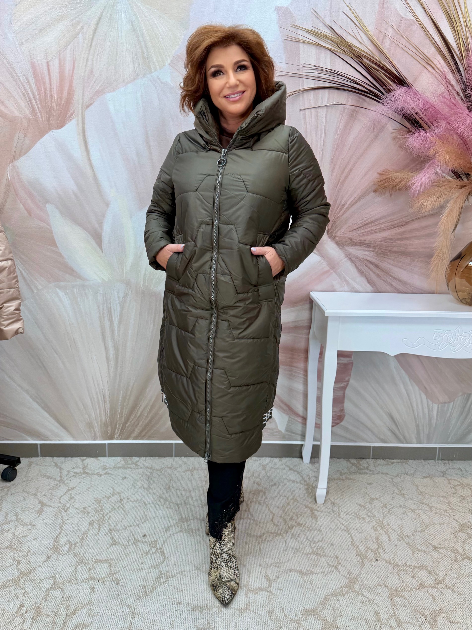 Hosszú olívazöld télikabát