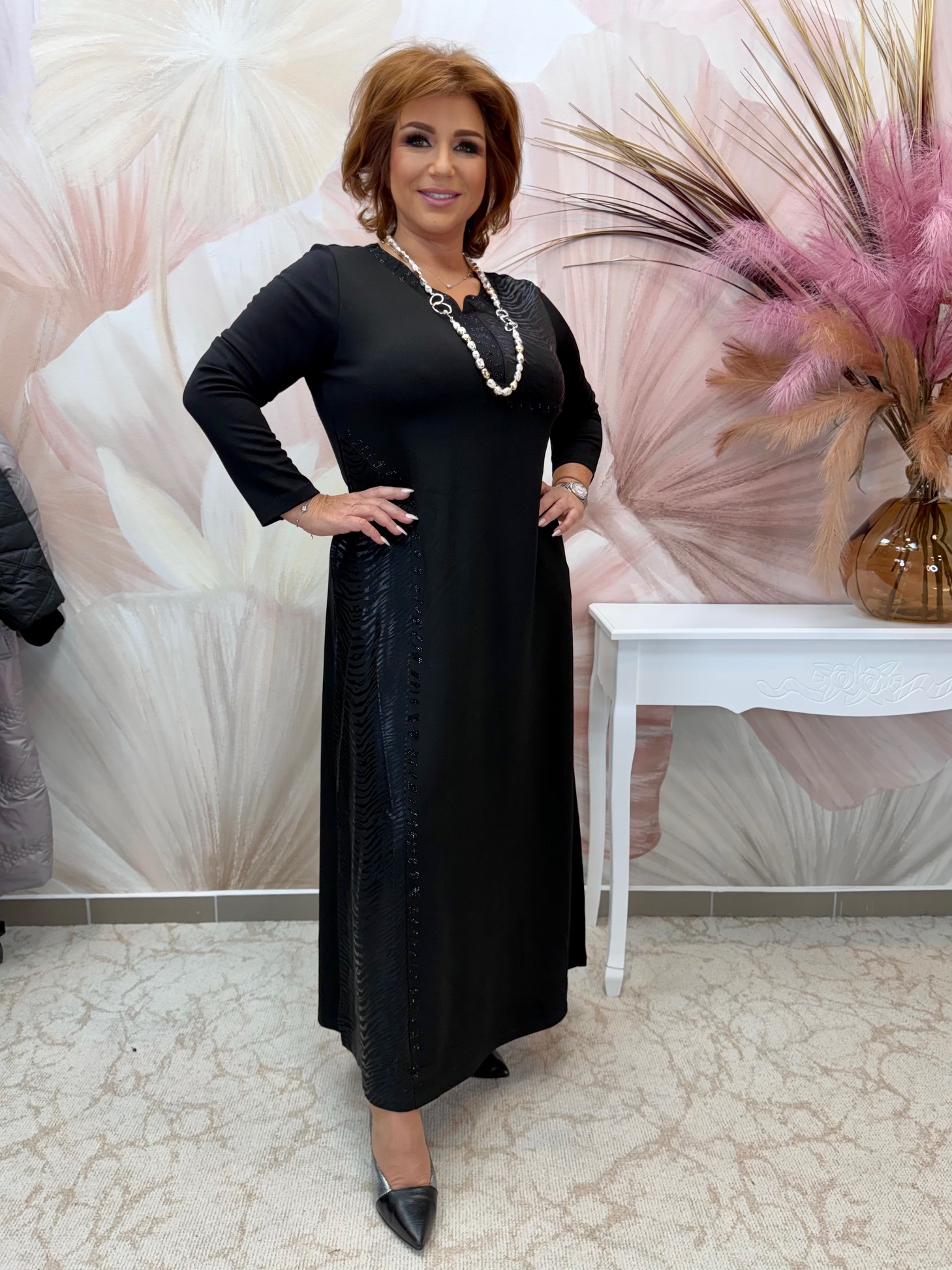 Fekete maxiruha fekete kristályokkal