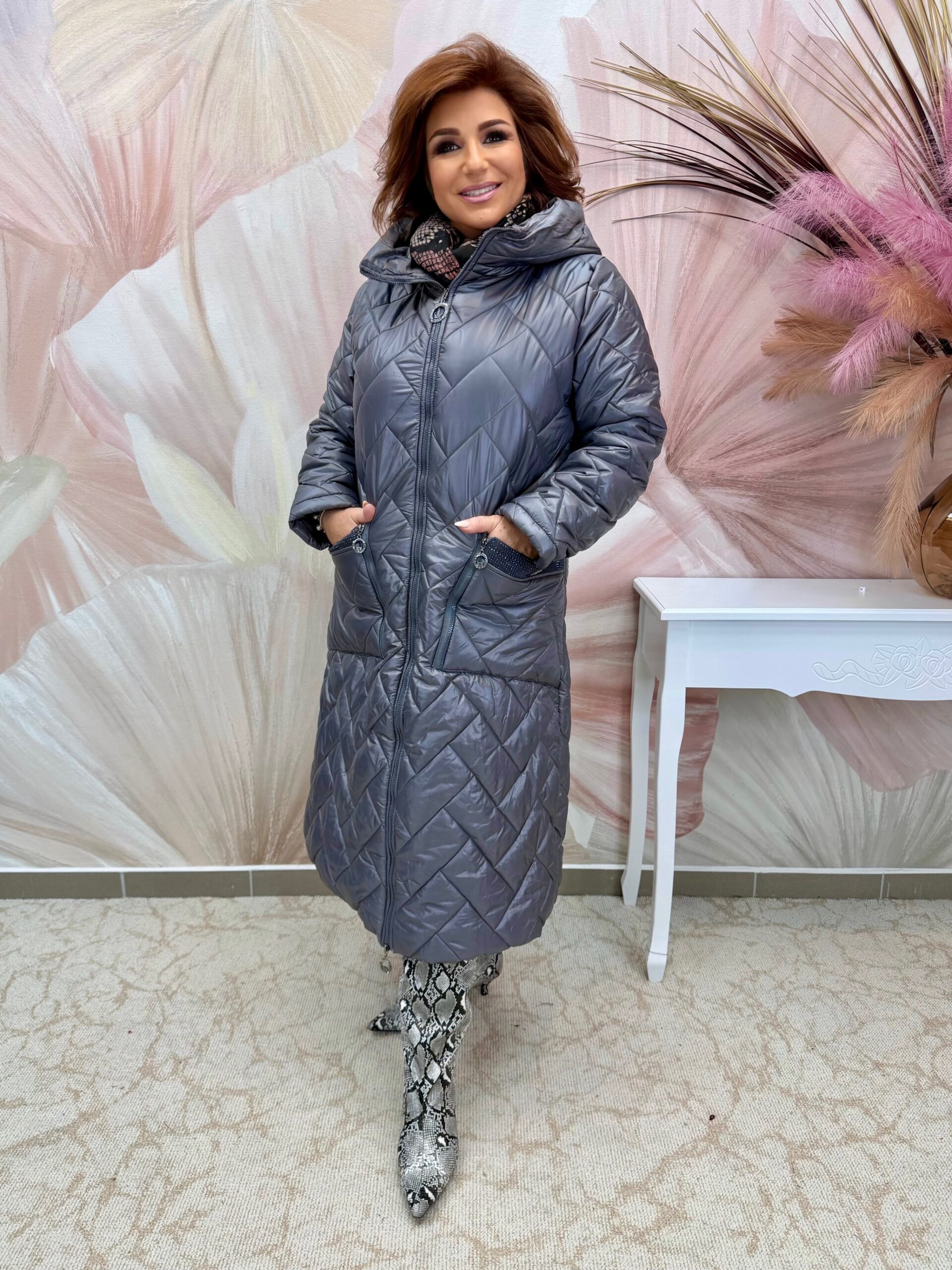 Hosszú grafitszürke télikabát