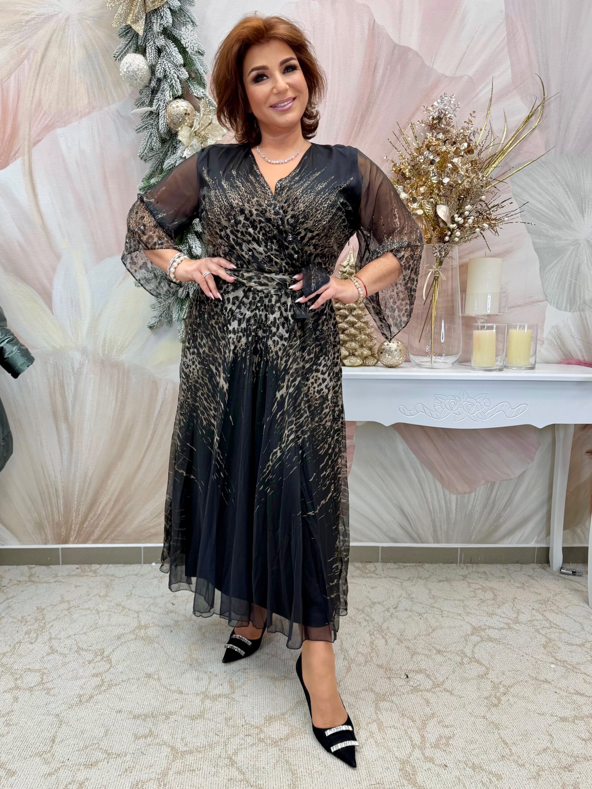 Elegáns állatmintás alkalmi muszlinruha apró kristályokkal