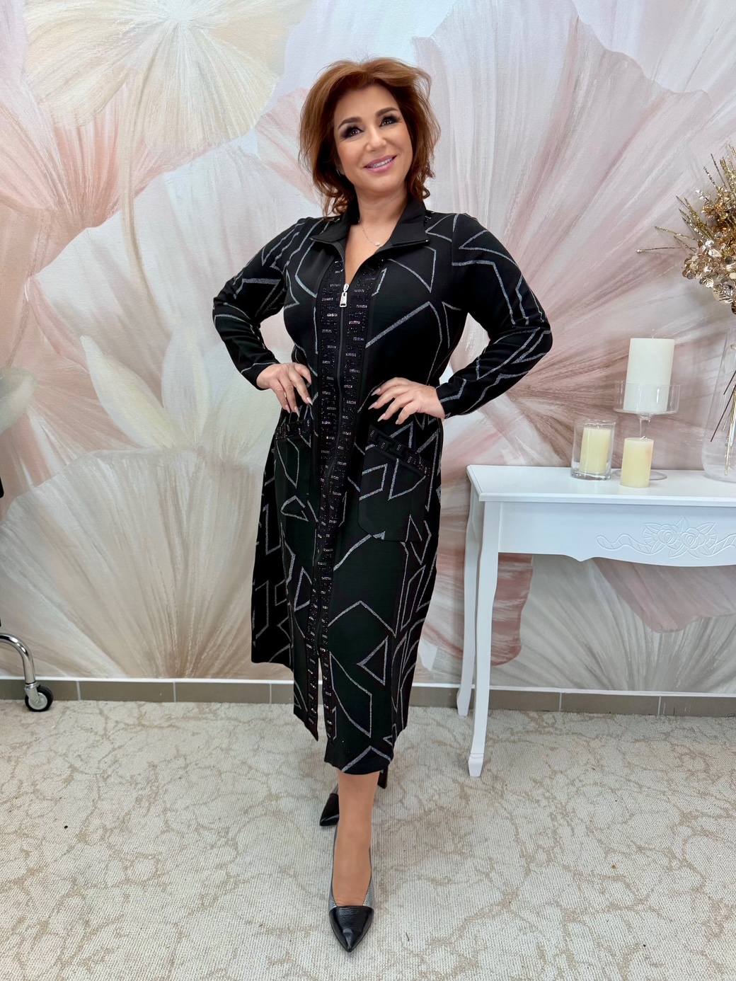 Végig zippes ezüst lurexszálakkal átszőtt ruha