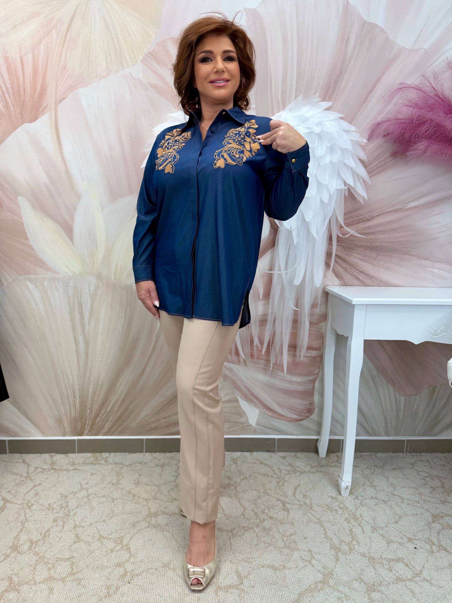 Lenge elasztikus farmerhatású ing bronz díszítéssel - Image 4